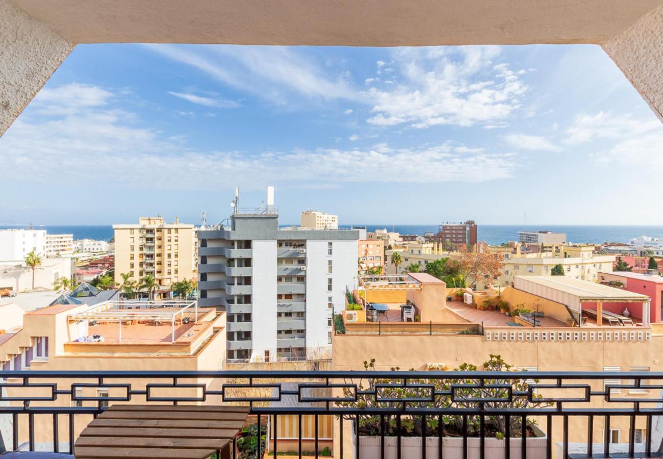 Reformado Apartamento En El Centro Con Vista Al Mar Torremolinos Esterno foto