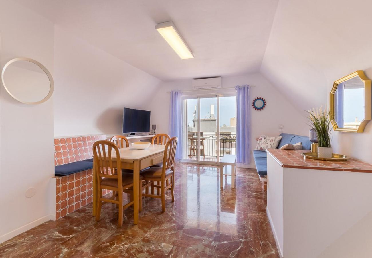 Reformado Apartamento En El Centro Con Vista Al Mar Torremolinos Esterno foto